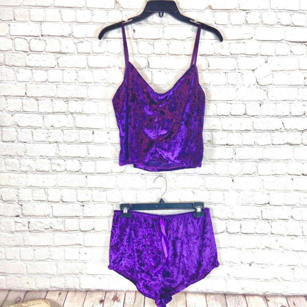 Velvet Ambition Set: Sm-2x - Picture 2 of 2